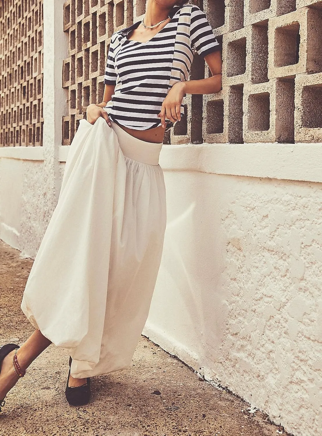 Aonoapll Y2k Women Bubble Maxi Skirt Casual Elastic Low Waist Flowy A Line Long Skirt Summer Ruffle Balloon Skirt