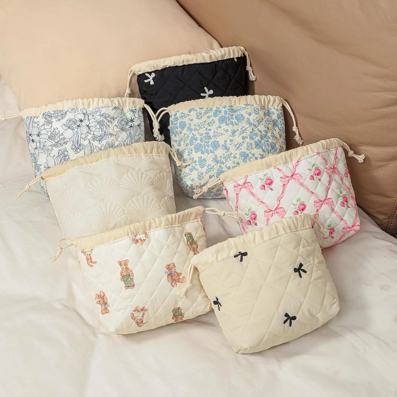 Cotton Quilted Drawstring Makeup Bag with Canvas Lining,Coquette Aesthetic Cute Travel Toiletry Bag,Drawstring Gift Bag for Women and Girls06Black Bows