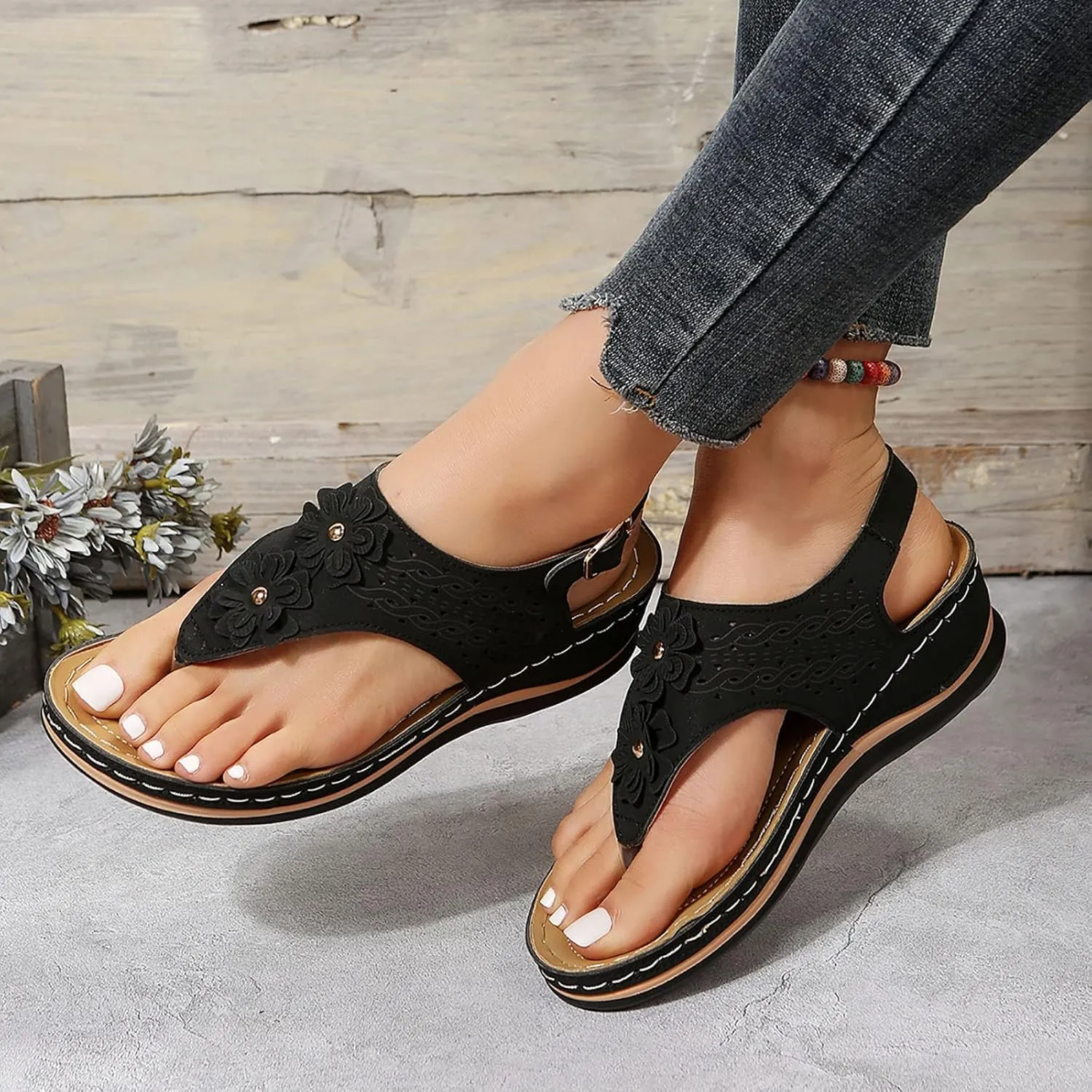 Eduavar Orthopedic Sandals for Women, Womens Sandals Comfy Flip Flops Sandal Anti-Slip Breathable Ankle Strap Sandals