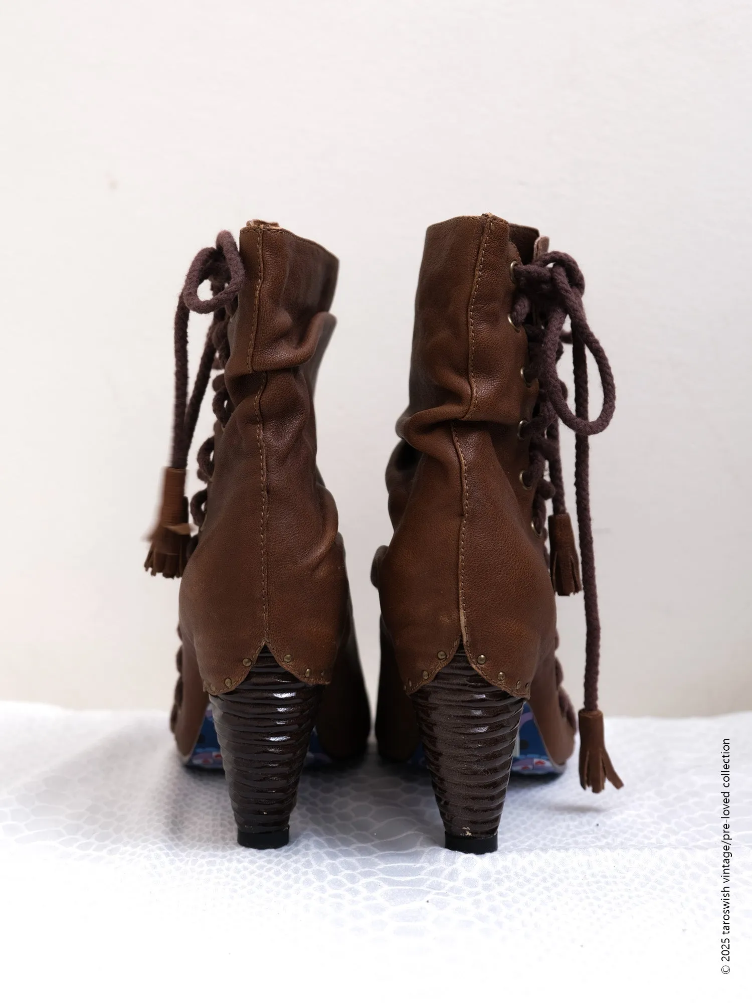   eu36 ruched lace up boots