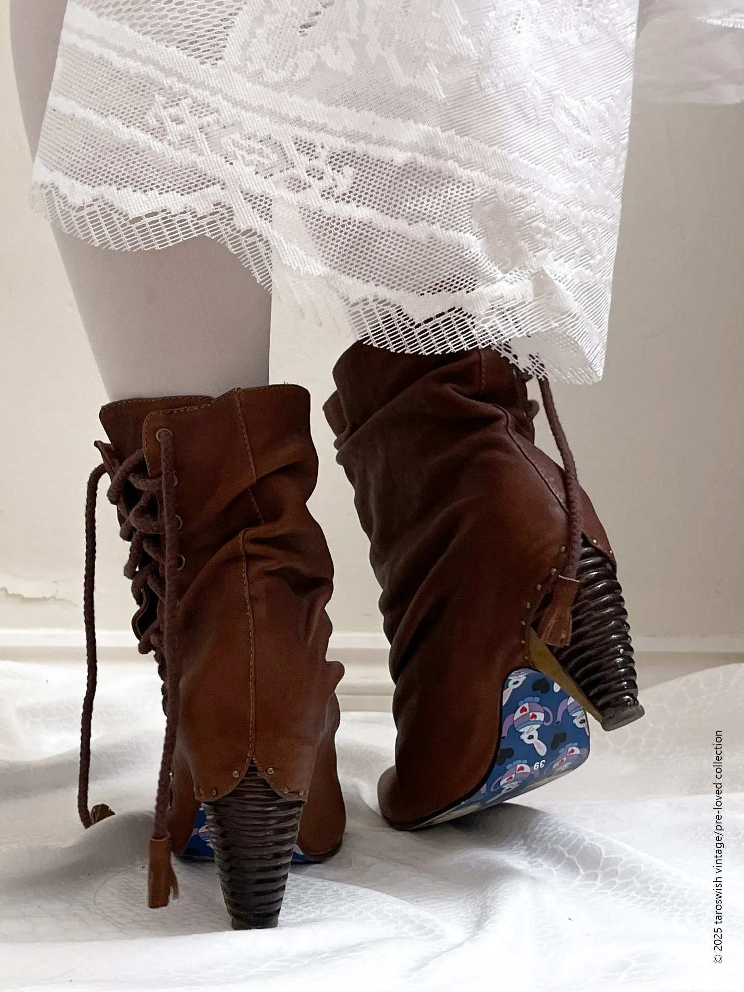   eu36 ruched lace up boots