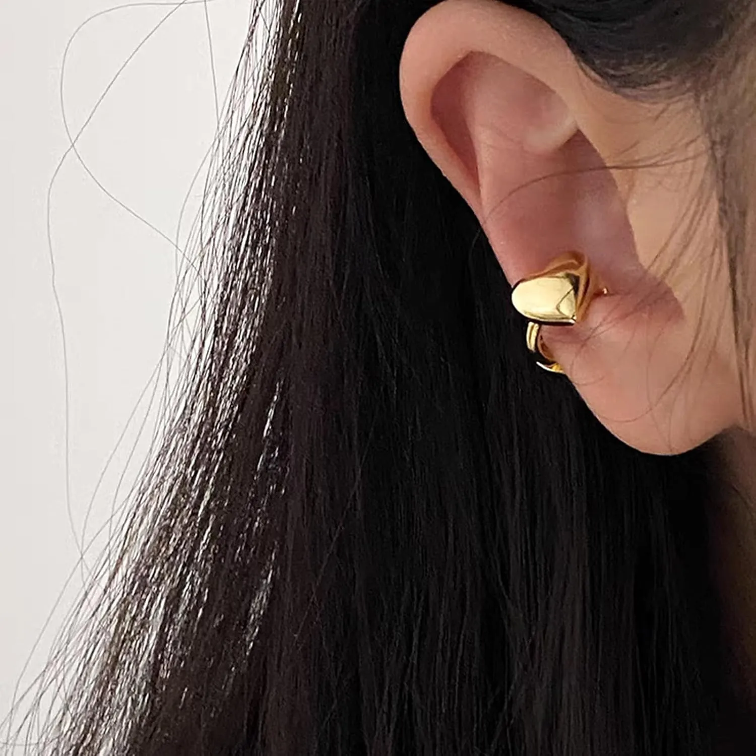 Gold Ear Cuffs Earrings for Women Trendy Heart Ear Cuff Non Piercing 14K Gold Plated Adjustable Fake Clip On Earrings for Gift