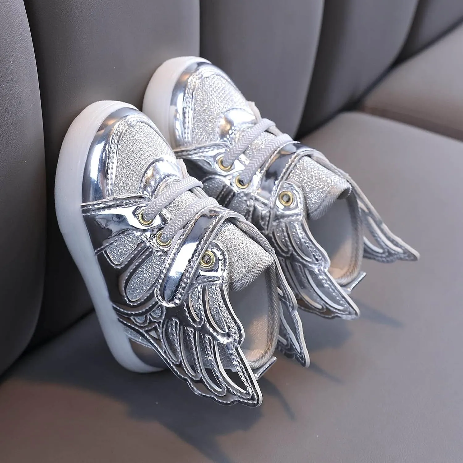 Kids Toddler Luminous Light Shoes Fashion Cool High Top Flashing Sport Sneakers for 12 18 Month Girl Sandals