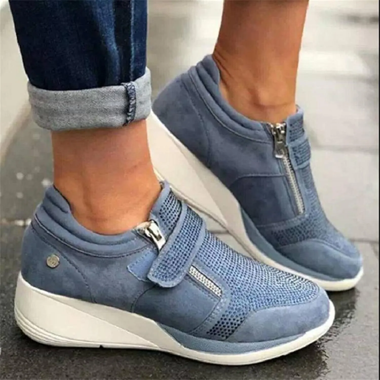 Ladmiple Shoes For Women Sneakers Trendy Walking Shoes Slip on Lady Fashion Gym Non Slip Platform Tennis Running Shoes