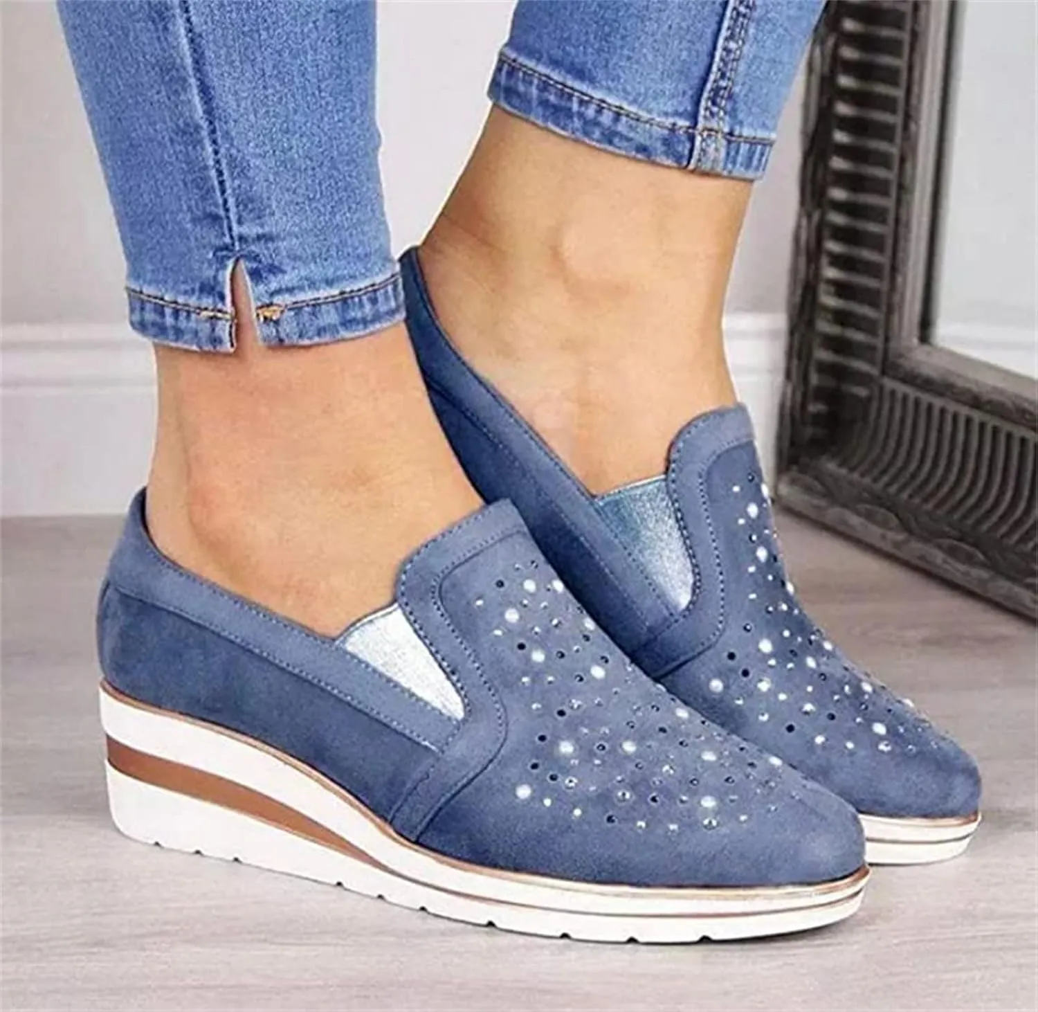 Ladmiple Sneakers For Women Walking Shoes Wide Width Slip On Loafers Comfort Fashion Dressy Casual Summer Glitter Shoes