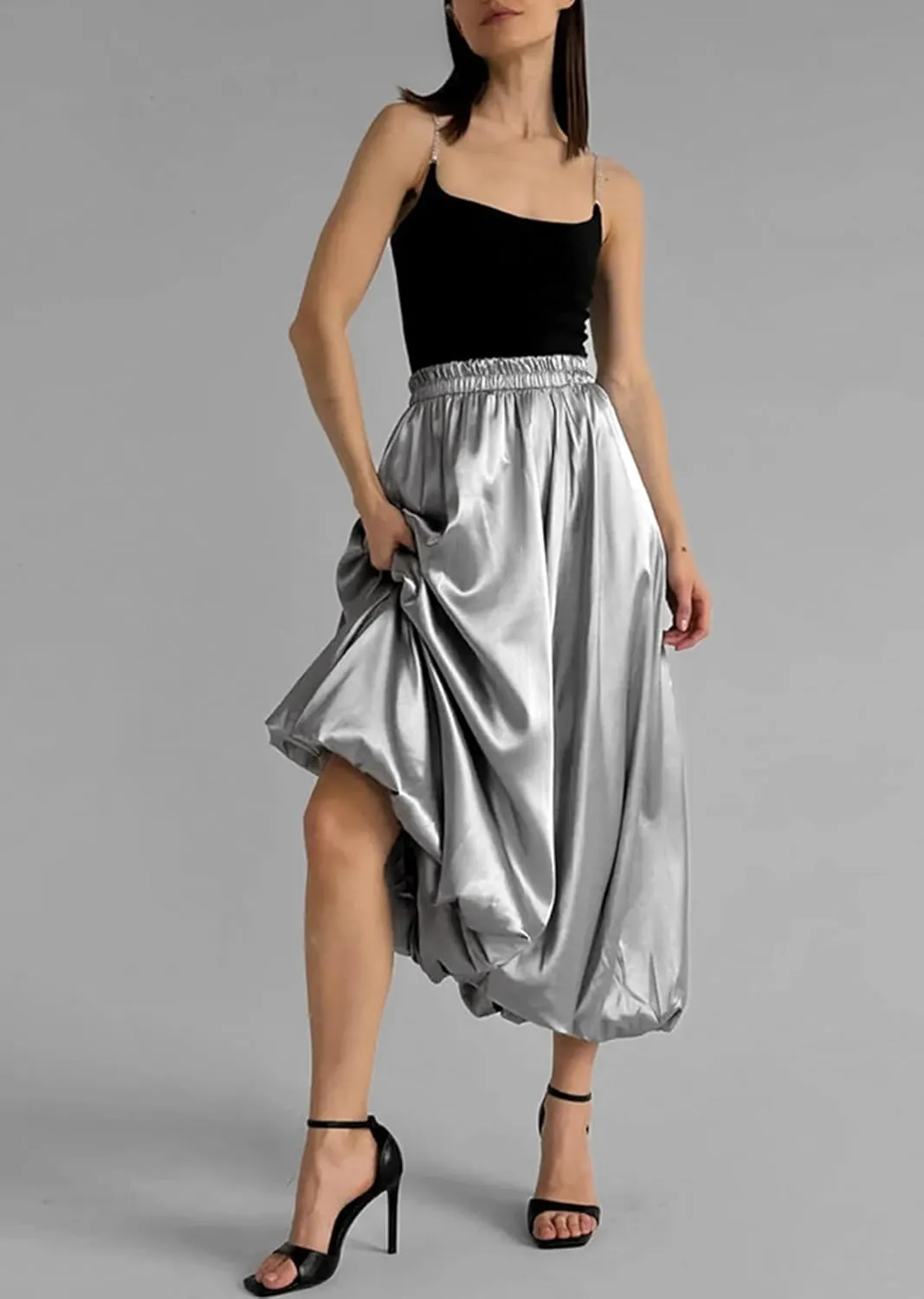 LETSVDO Women's Bubble Skirt Elastic Waist Pleated Sparkly Metallic Silver Balloon Ruffle A Line Flowy Maxi Skirts