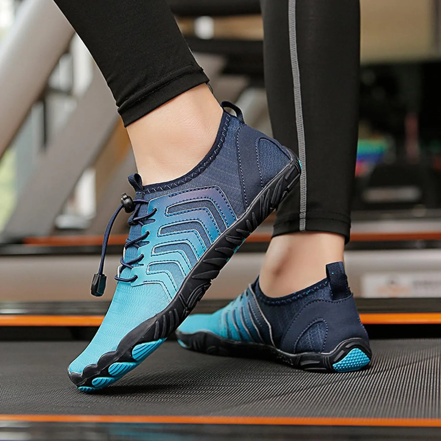 Men Sports Shoes Indoor and Outdoor Fitness Shoes Outdoor Beach Wading Hiking Sneaker Insoles Men