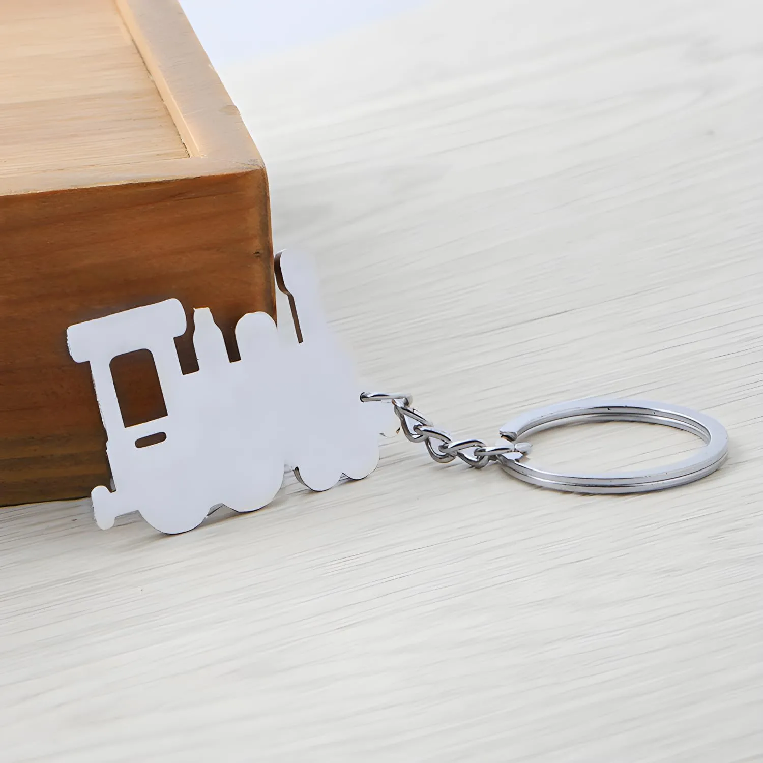 Metal Silver Train Keychain Choo Choo Keyrings Pendants Ornament for Handbags Steam Train Key Chain
