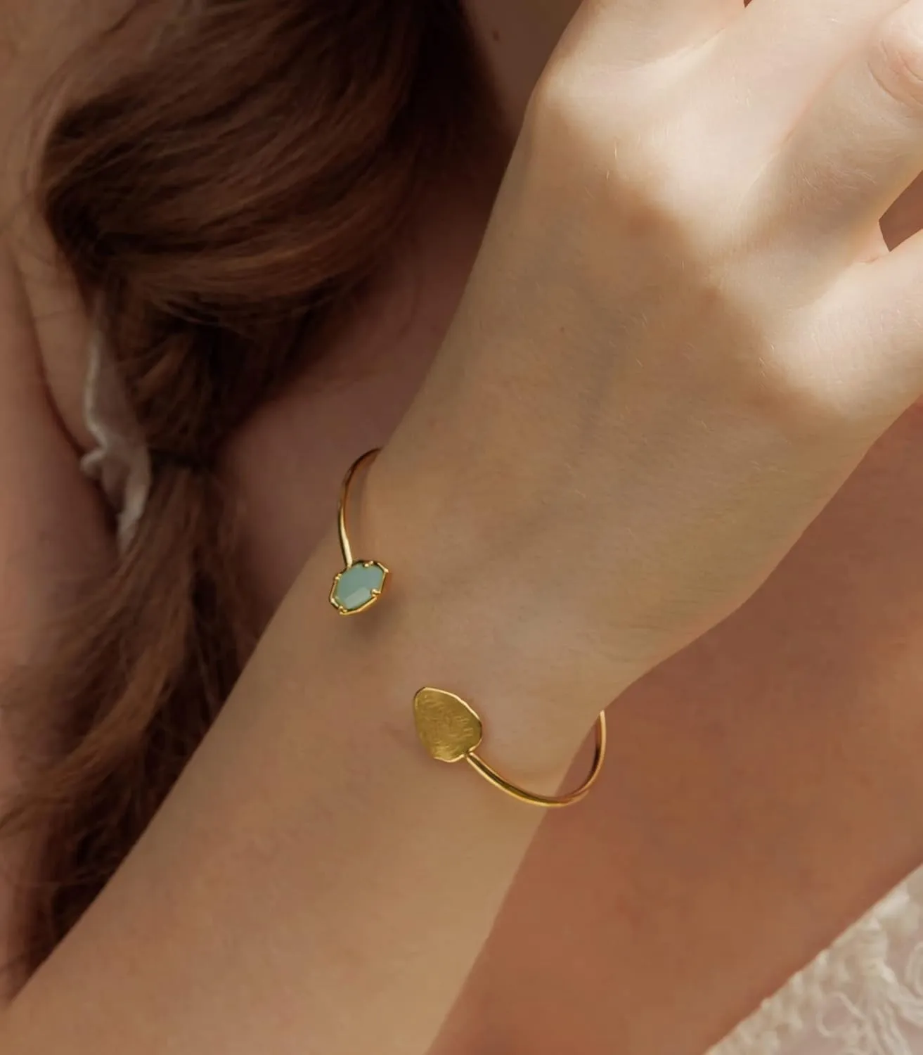 OZEL Cuff Bracelets for Women 18K Real Gold Plated Cuff Bracelet Colorful Crystal Gold Cuff Bracelets for Gifts (Green/Clear/Black/Pink Opal/White Opal)