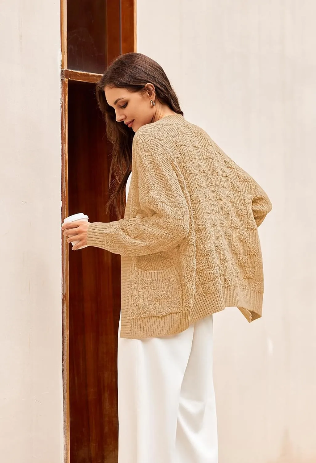Pink Queen Cardigan Sweaters for Women Lightweight Long Sleeve Fall Sweaters 2024 Trendy Cropped Cardigan