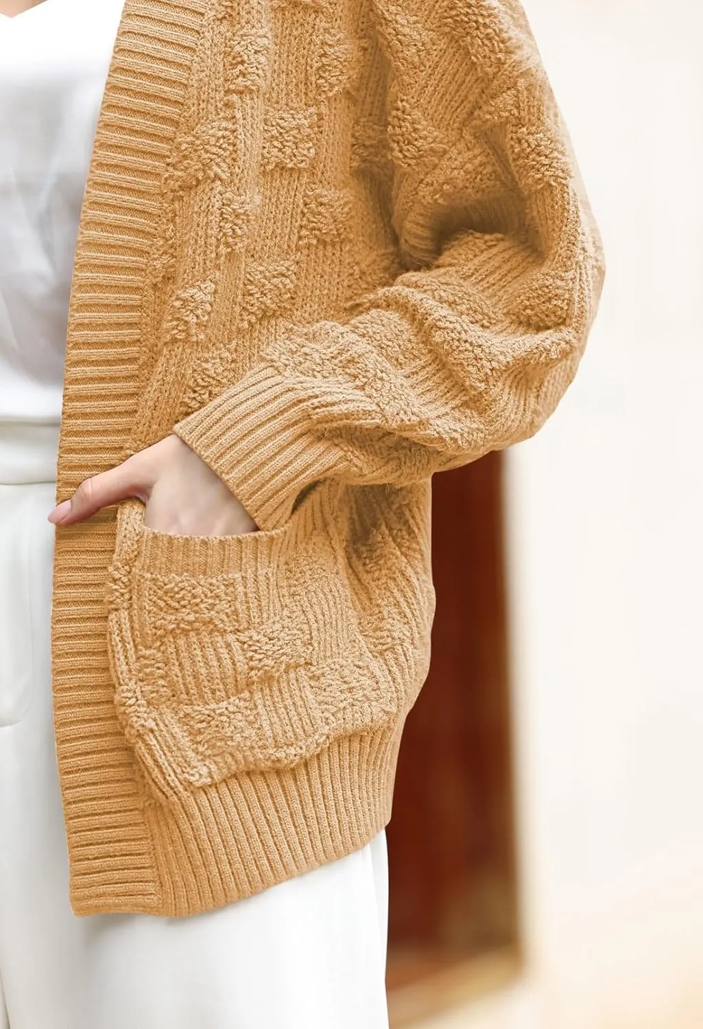 Pink Queen Cardigan Sweaters for Women Lightweight Long Sleeve Fall Sweaters 2024 Trendy Cropped Cardigan