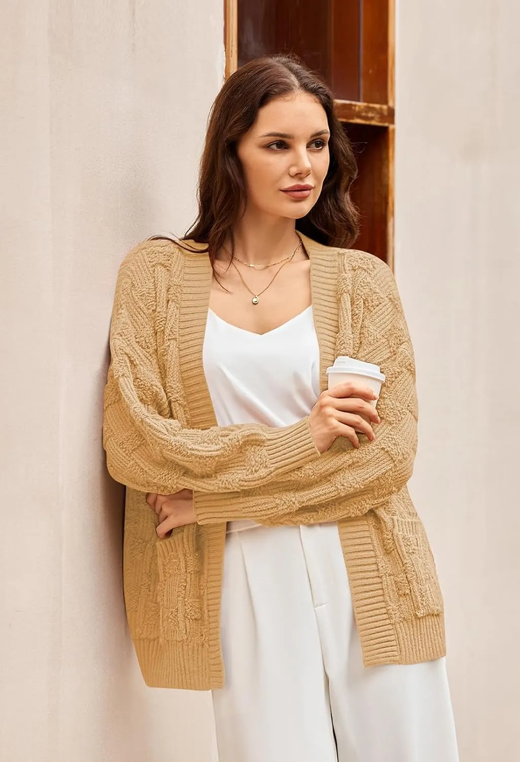 Pink Queen Cardigan Sweaters for Women Lightweight Long Sleeve Fall Sweaters 2024 Trendy Cropped Cardigan