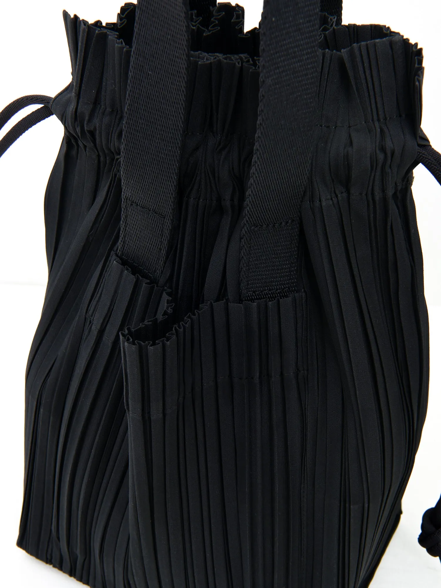 PLEATS TOTE BAG_15-BLACK_PP39AG601