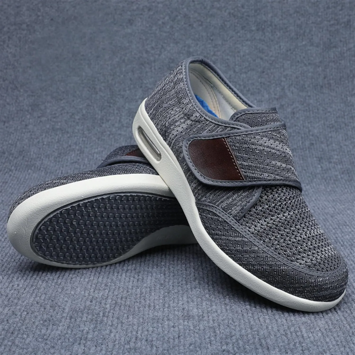TOSOFT Men's Comfort And Cushiony Diabetic Shoes Wide Feet Flats Orthopedic Slippers Walking Shoes For Elderly Men Sneakers