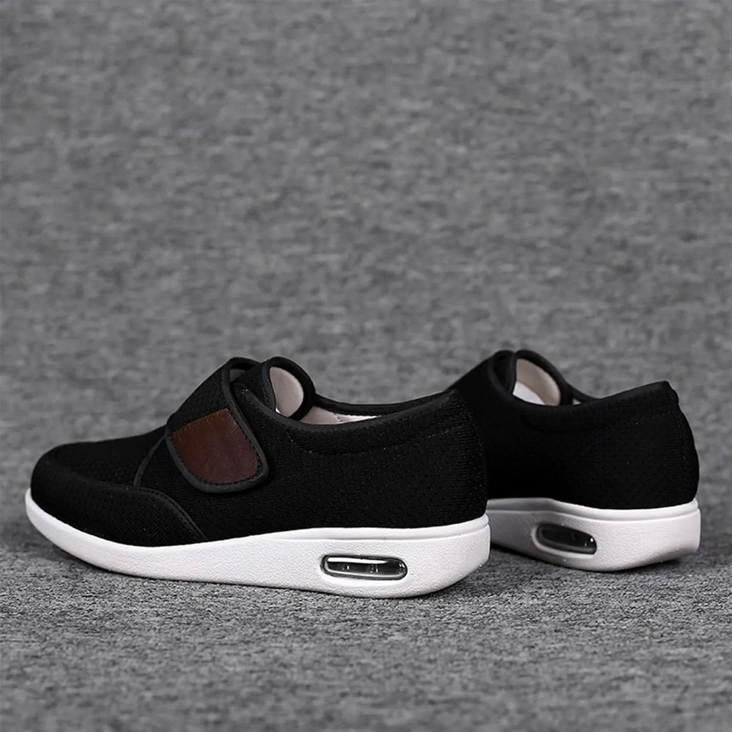 TOSOFT Men's Comfort And Cushiony Diabetic Shoes Wide Feet Flats Orthopedic Slippers Walking Shoes For Elderly Men Sneakers