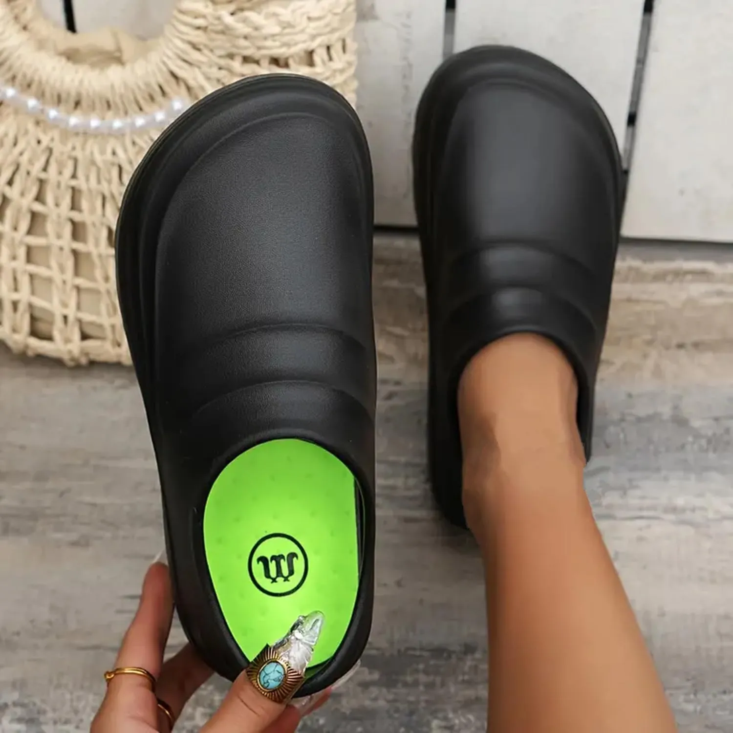 Unisex Black Chef Shoes Mens Womens Lightweight Non-Slip Work Shoes for Kitchens