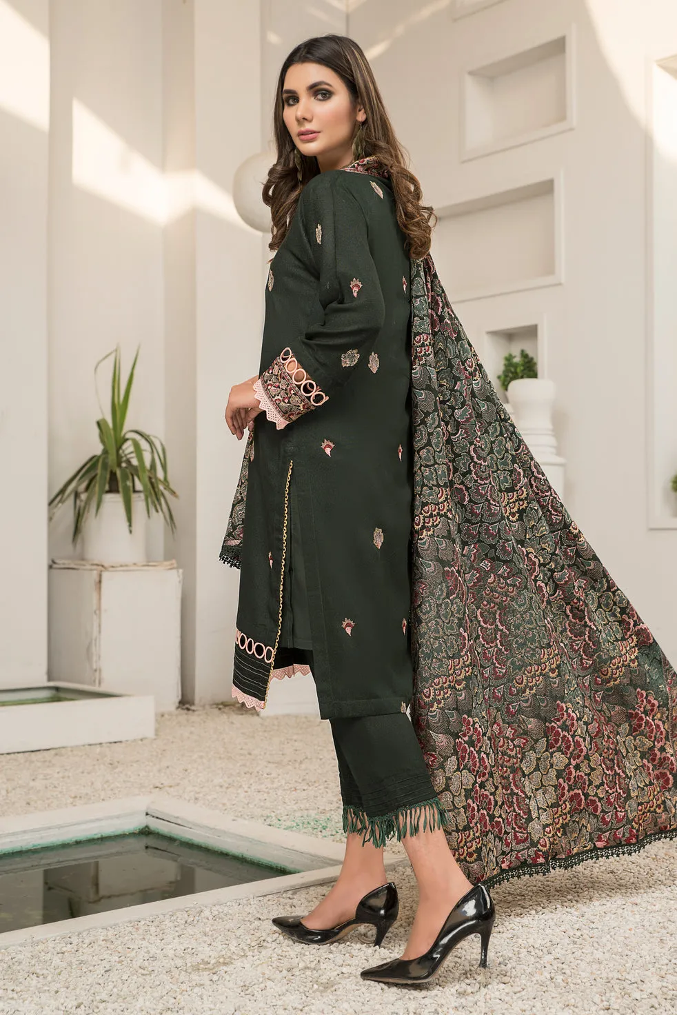 Winter Karandi 3 Pcs Embroidered Collection By Zimal 03