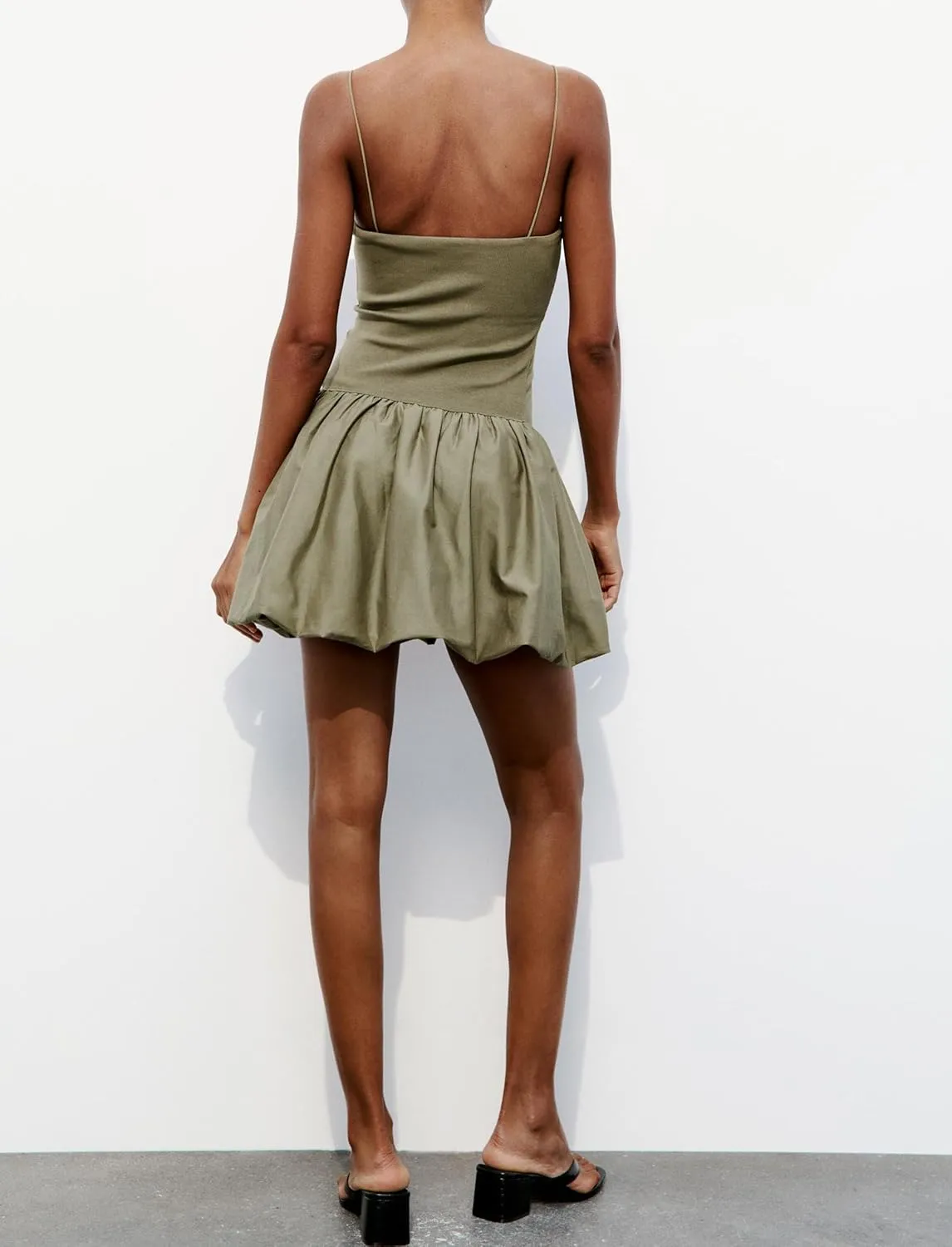 Women Summer Sleeveless Mini Dress Smocked Neck Spaghetti Strap Rib Poplin Balloon Dress Bubble Skirt Short Dress