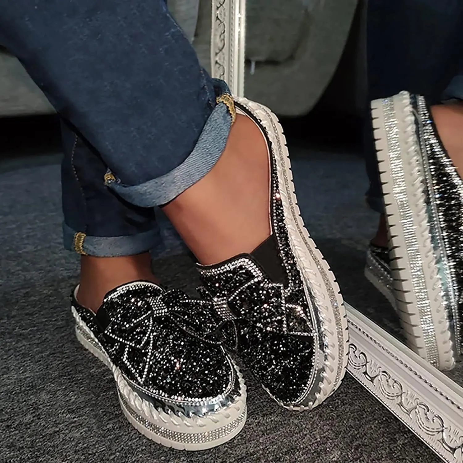 Women's New Spring and Summer Bow Knot Diamond Sequins Semi Slippers Thick Soled Worn Mens Skate Shoes High Top